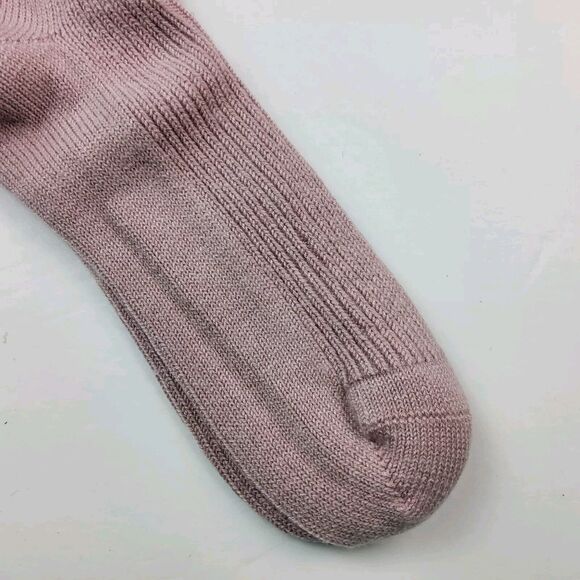 Maison Margiela Ribbed Soft Cashmere Socks - Picture 5 of 7